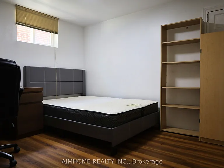 83 Mintwood Dr #BASEMENT — Photo 8