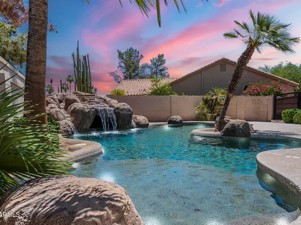 9412 S PALM Drive, Tempe, AZ 85284