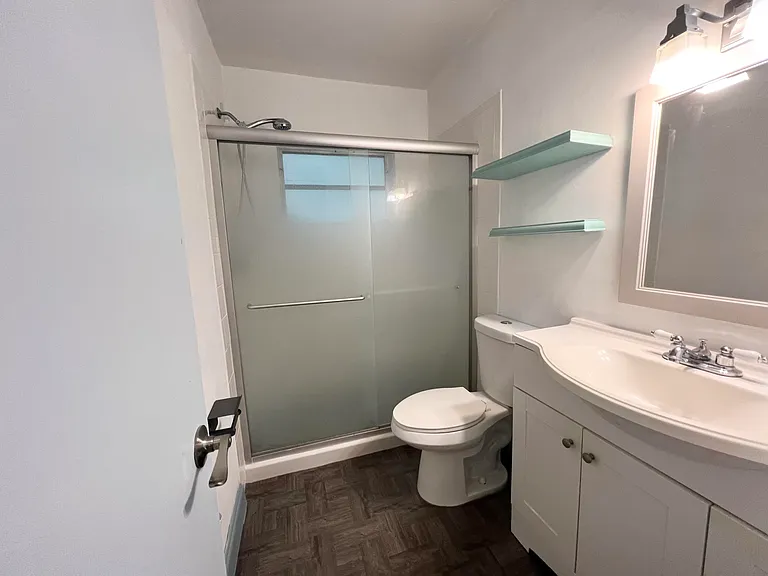 1551 N 12th Ct #10B — Photo 8