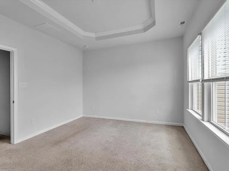 7 Hamilton Ct — Photo 10