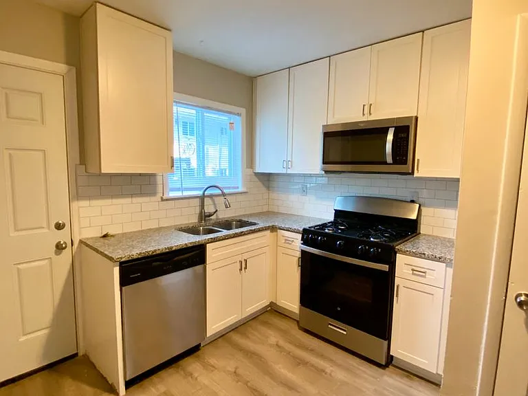 Oak Pointe Apartments — Photo 5