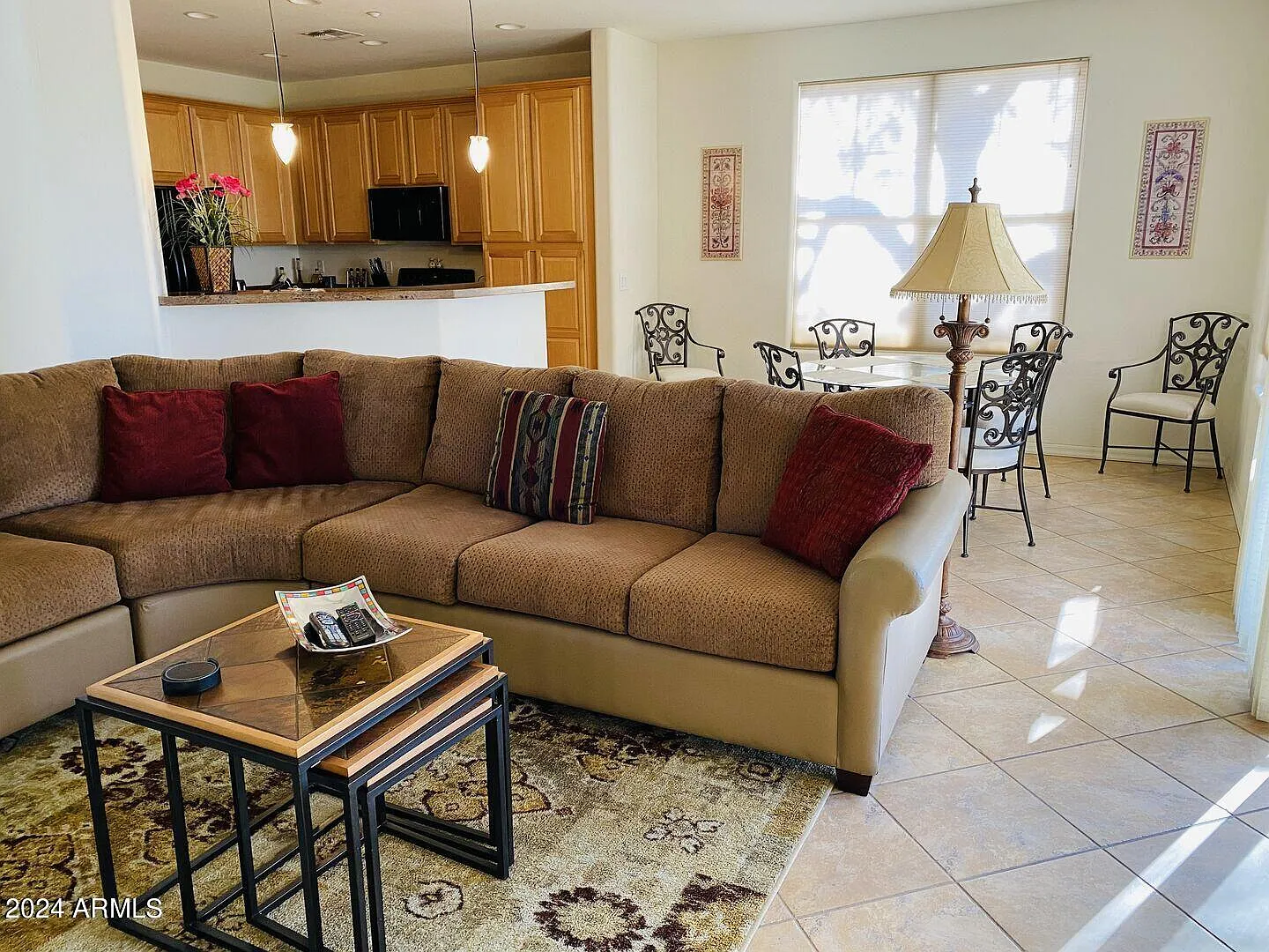2 bed, 2.0 bath, 1667 sqft, $5,000 — Photo 4