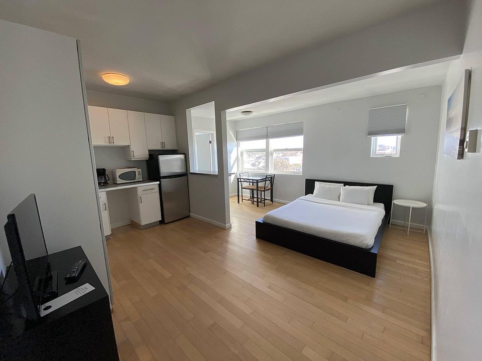 1st image of 5 Rose Ave #54