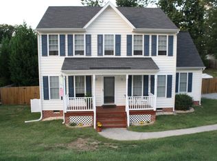 3212 Poinsetta Ct, Chester, VA 23831