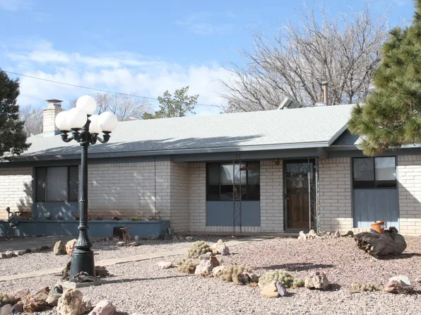 123 Stallion Cir, Socorro, NM 87801