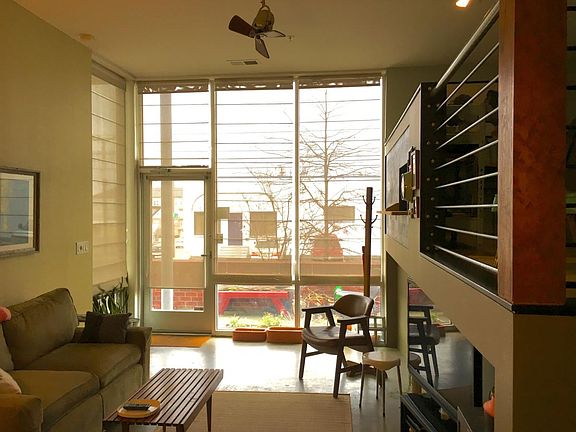 Light and airy ceiling heights