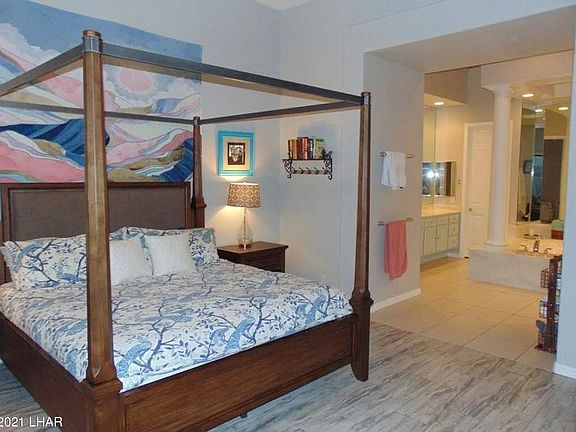 5th image of 3919 Surrey Hills Ln