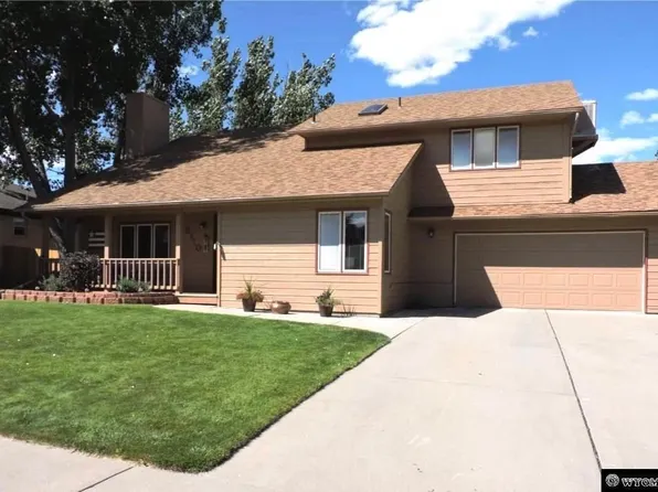 5110 E 17th St, Casper, WY 82609