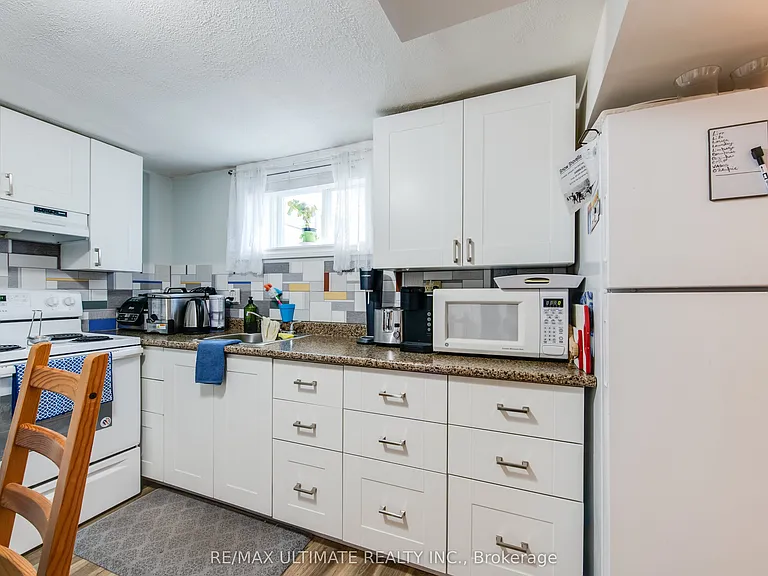 5 Burrard Rd #LOWER — Photo 6
