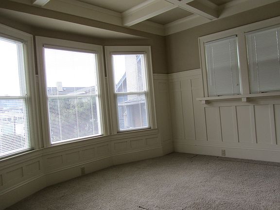 4th image of 1917 Franklin Pl E APT B