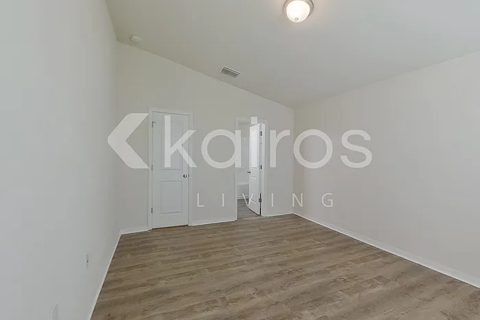9120 Aegean Cir — Photo 14