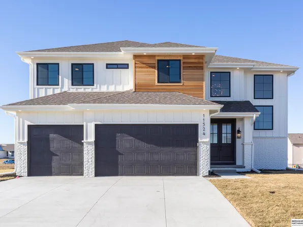 11510 S 189th St, Gretna, NE 68028