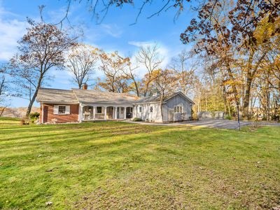 440 Lake Dr, Allegan, MI, 49010