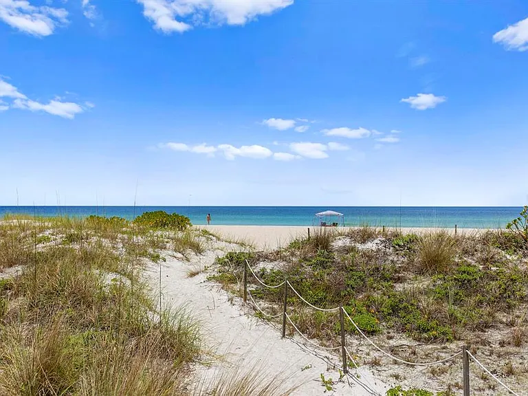 1430 Gulf Blvd #806 — Photo 40