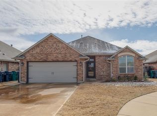 11620 SW 18th St, Yukon, OK 73099