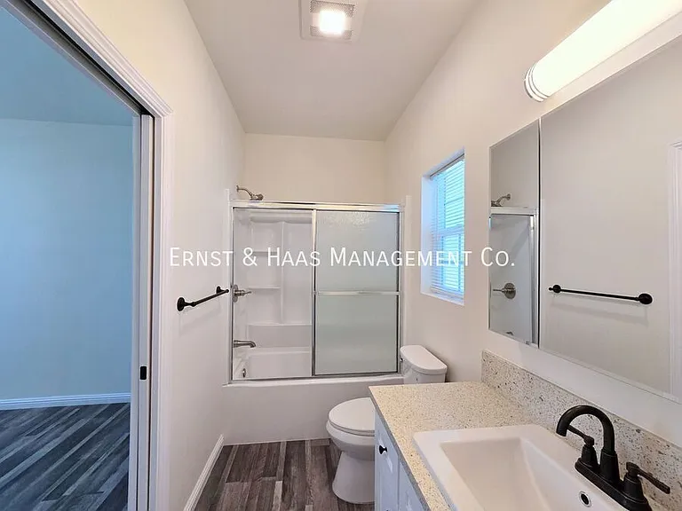 4169 Country Club Dr — Photo 15