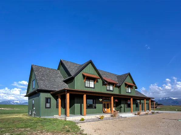 843 Lecoure Ln, Stevensville, MT 59870