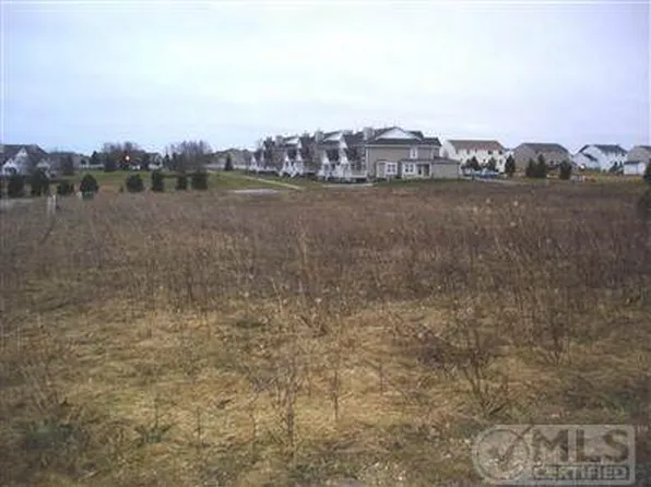 3614 Buckingham Ln, Hudsonville, MI 49426