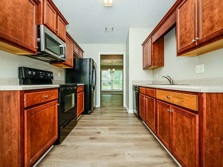 3896 Pine Village Pl — Photo 6