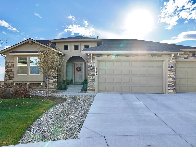 8409 Crooked Branch Ln — Photo 5