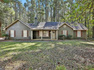 37 Seven Pines Dr, Newnan, GA 30265