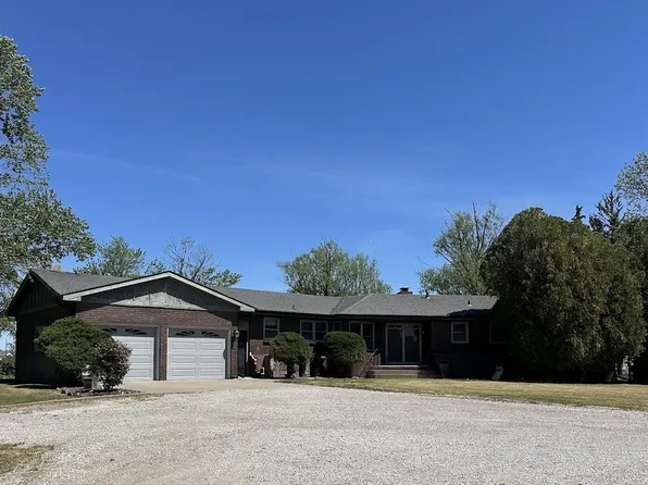 230 N 281st Hwy, Great Bend, KS 67530