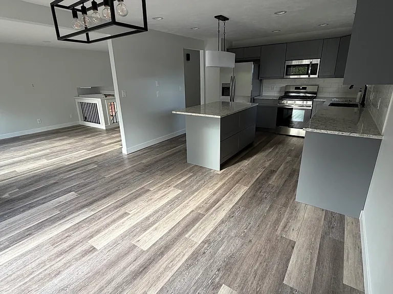 1724 Fox Point Dr — Photo 6