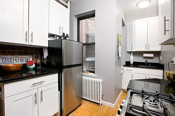 Rented by (Legacy) Elegran | media 16