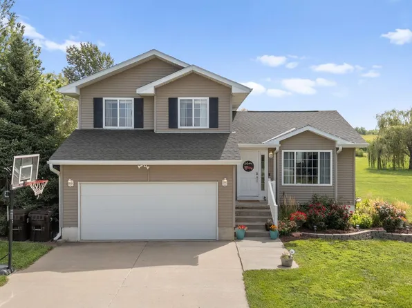 310 N 202nd St, Eagle, NE 68347