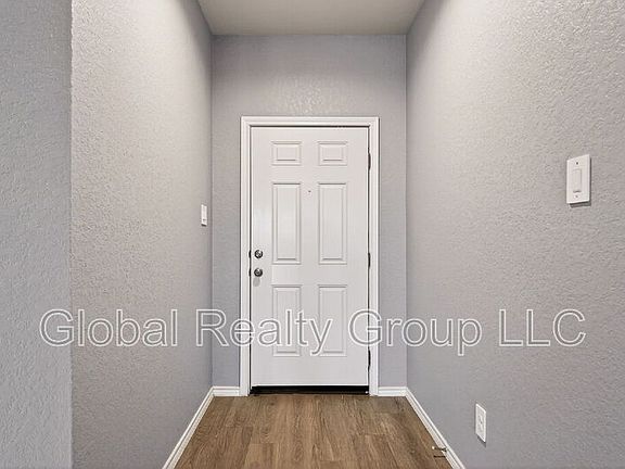 5th image of 3408 Canyon Rdg