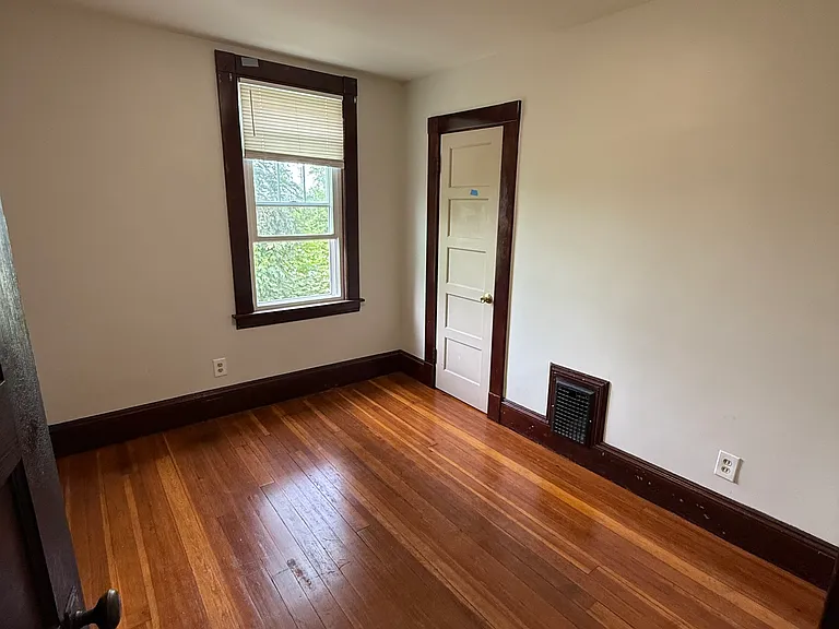 1730 Main St #2 — Photo 10