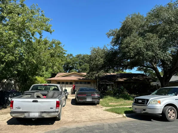 5647 Larkdale Dr, San Antonio, TX 78233