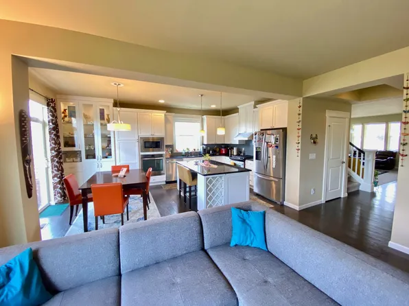 835 Mount Baker Ave NE, Renton, WA 98059