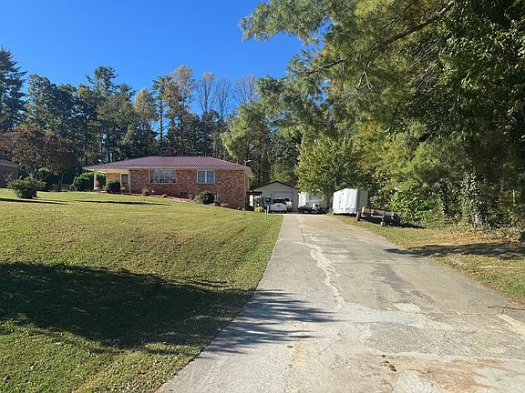 5th image of 261 Laycock Rd