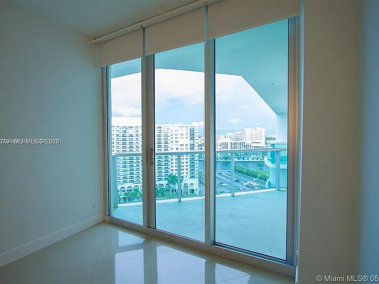 3801 S Ocean Dr #Penthouse 16S — Photo 18