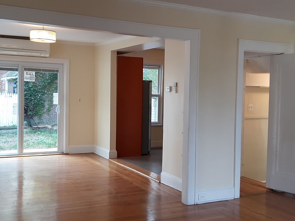 1st image of 25132 43rd Ave