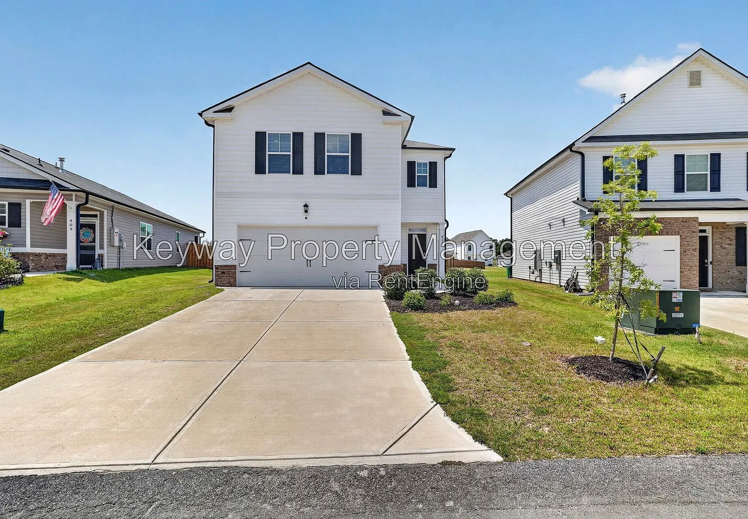 4 bed, 2.5 bath, 2176 sqft, $1,935 — Photo 1