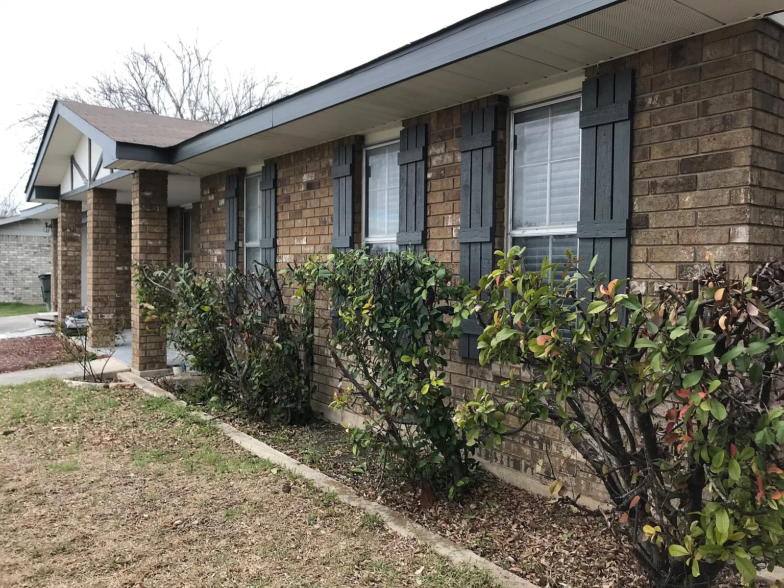 2503 Lohse Rd — Photo 2