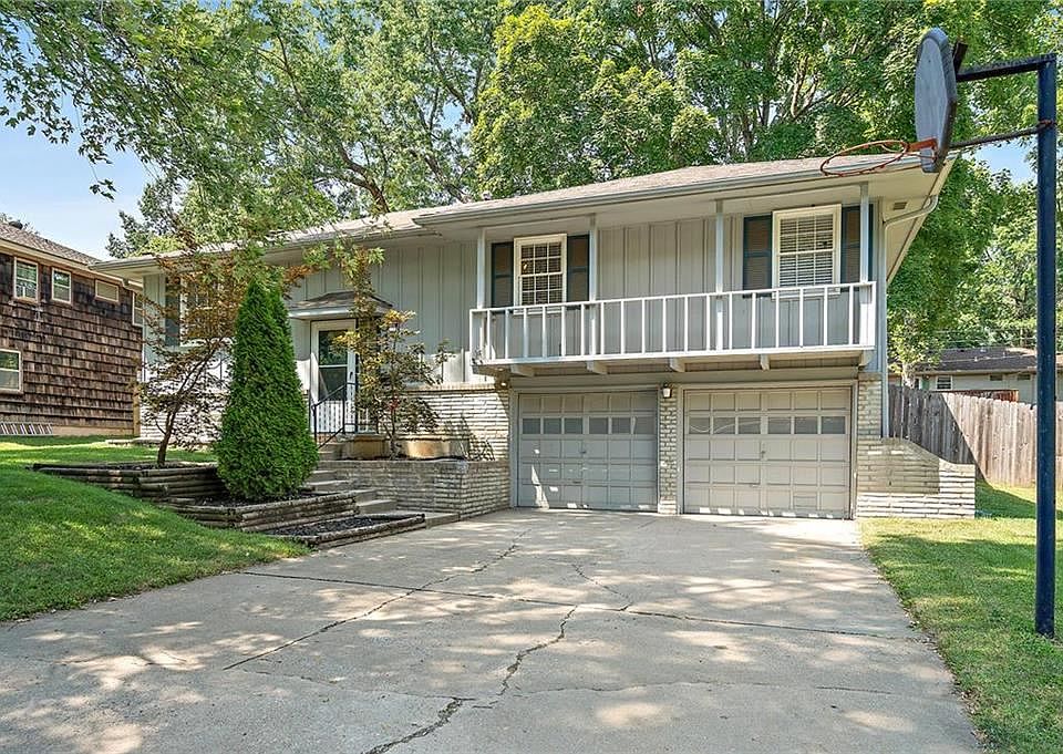 1st image of 9420 Carter Dr