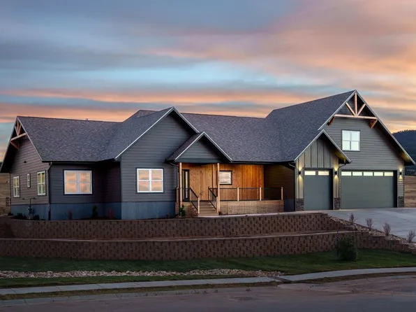 2301 Bridgestone St, Spearfish, SD 57783