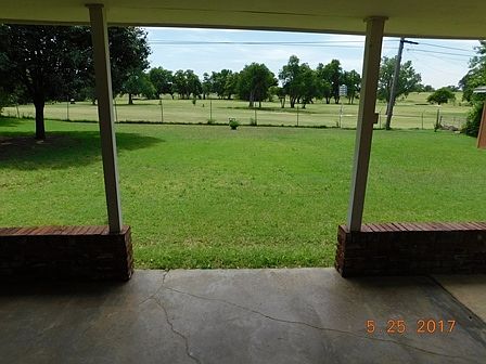 3rd image of 4624 NW Meadowbrook Dr