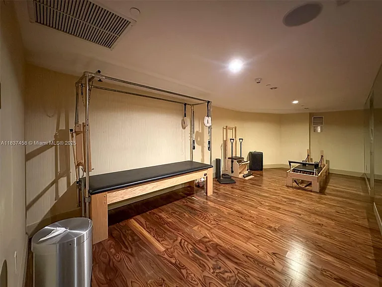 50 Biscayne Blvd #411 — Photo 24