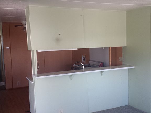 3rd image of 601 N Kirby St Spc 353