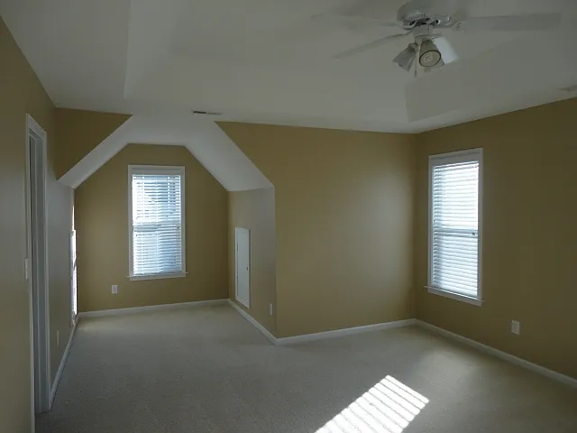 317 Collinsworth Dr — Photo 12