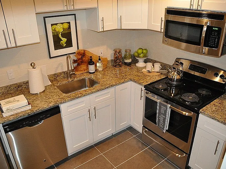 Heather Glen Kitchen