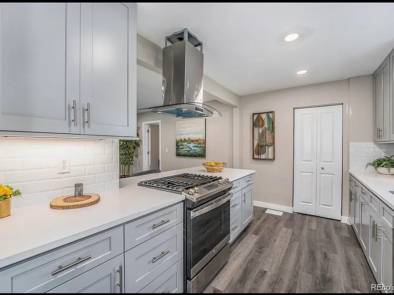 3265 S Fairfax St — Photo 5