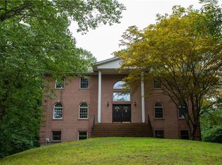 221 Remsen Ave, Monsey, NY 10952