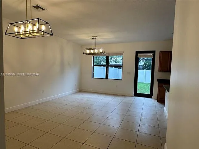 655 NE 193rd St — Photo 11