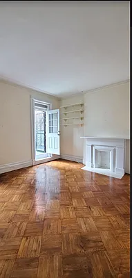 Rented by Bond New York | media 8