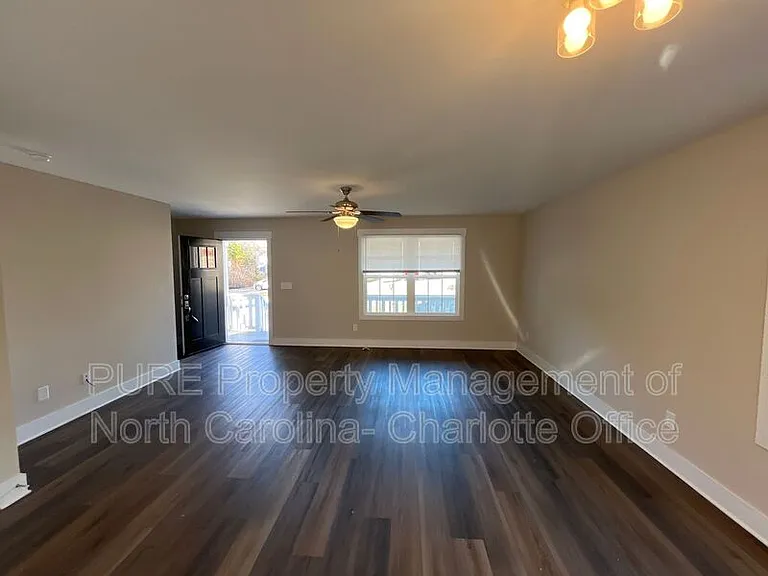 1402 Martin Luther King Ave #B — Photo 7